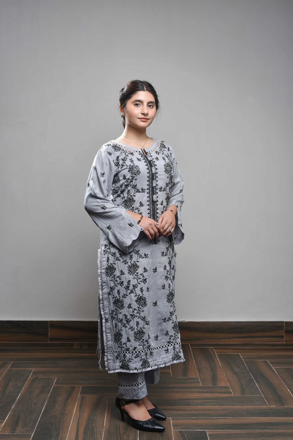 Lujayn - Karandi 2 Piece Suit